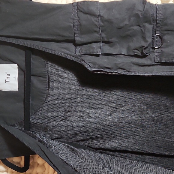 TNA Overload Utility Cargo Vest Black - Picture 7 of 8